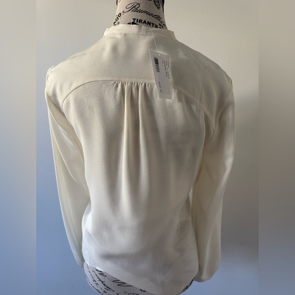 Silk Top Intermix - Picture 3 of 6